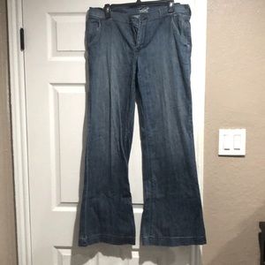 Old Navy Trouser Flare Jeans
